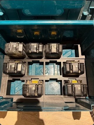 Inserto para 8 baterías Makita 18V