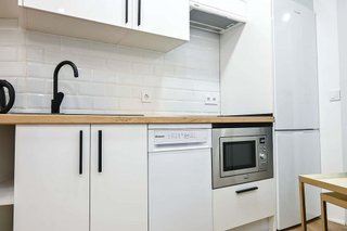 Piso en alquiler en Valdeacederas en Madrid