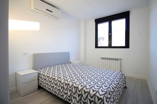 Piso en alquiler en Moscardó en Madrid