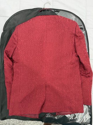 Traje Niño Rojo Estampado