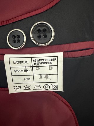 Traje Niño Rojo Estampado