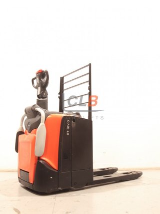 Ref. M-6652 Transpaleta Eléctrica Plataforma Toyota LPE 250