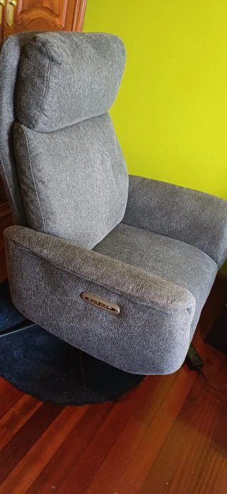 Sillón Eléctrico 2 Motores con USB. SIN USO