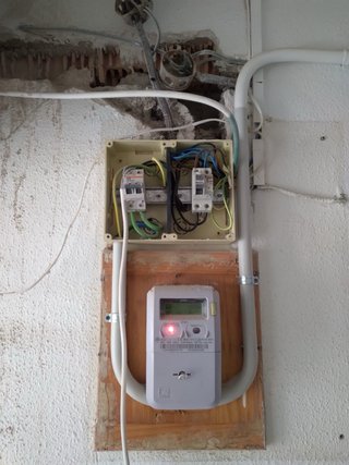 Electricista cuadros acometida económico