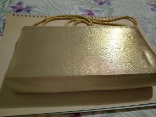 Bolso de fiesta dorado