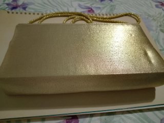 Bolso de fiesta dorado