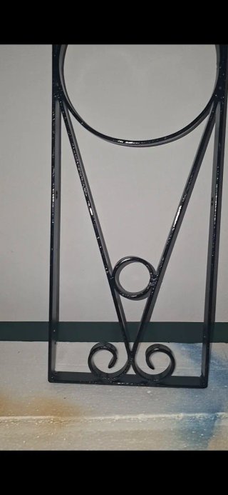 Antigua reja de hierro. Mide 80x20cm