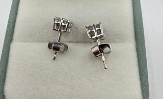 Pendientes de Oro 18kt con Diamantes