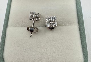 Pendientes de Oro 18kt con Diamantes