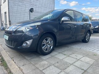 Renault Scenic 2011