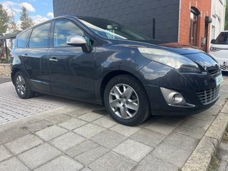 Renault Scenic 2011