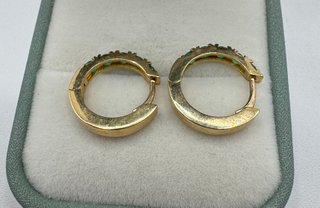 Pendientes de oro 18 kt con esmeraldas