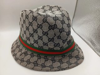Cappello Gucci GG Supreme