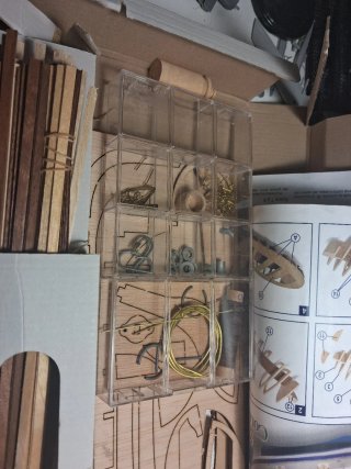 Maqueta Barco Ocre Bot de Llum Calella