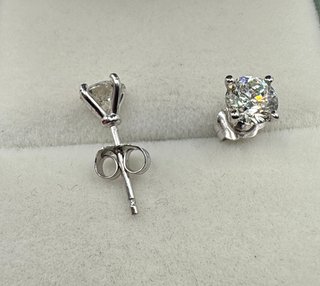 Pendientes de Oro 18kt con Diamantes