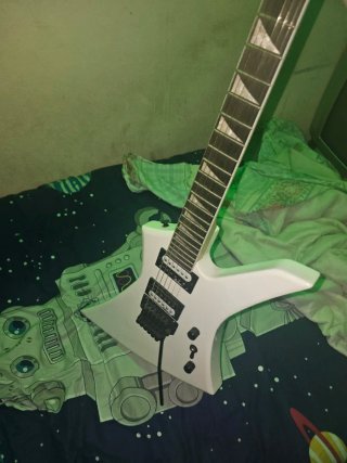 Guitarra Elétrica Jackson Kelly 24 Snow White