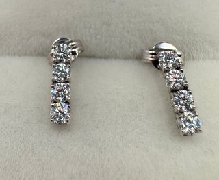 Pendientes de Oro 18kt con Diamantes