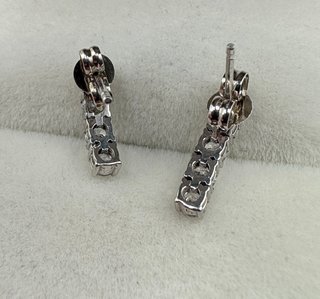 Pendientes de Oro 18kt con Diamantes