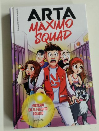 MISTERIO EN EL MALDITO COLEGIO, LIBRO