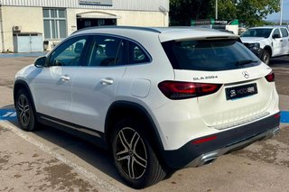 Mercedes-Benz GLA 200 D 4MATIC