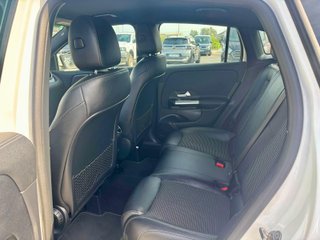 Mercedes-Benz GLA 200 D 4MATIC