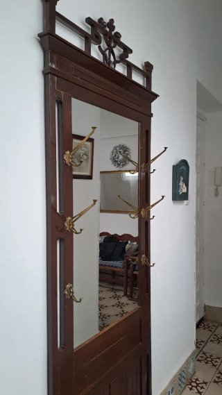Perchero de Pared con Espejo