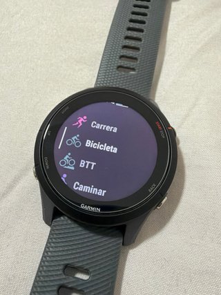 Garmin Forerunner 255