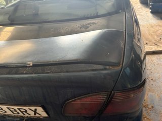 Alerón para Nissan Primera
