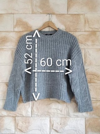 Jersey Bershka gris talla XS