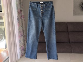 Pantalón vaquero casi nuevo