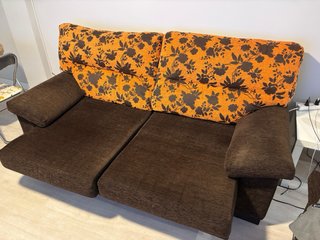2 Sofás Cama Tela Marrón/Naranja
