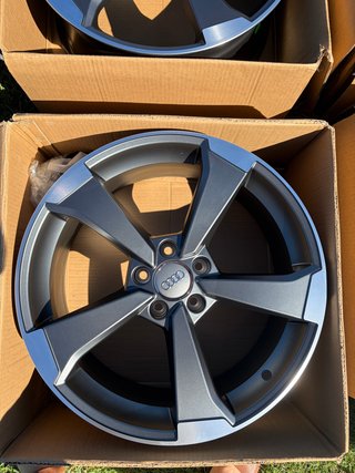 4 llantas Audi Rotor 19x8 ET35 5x112