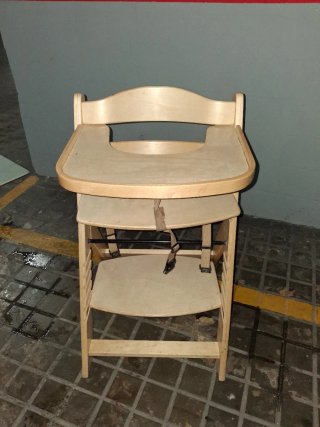Silla de bebé adaptable madera
