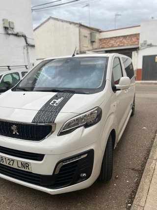 traveller 8 plazas 2.0 150cc (no acepto cambios)