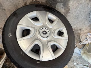 Set 4 Cerchi in Ferro con Copricerchi Renault