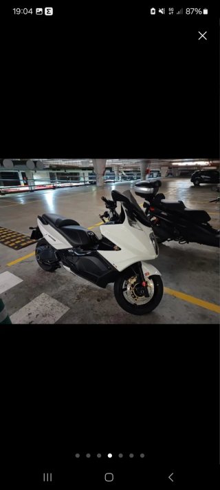 Gilera GP 800 Maxi Scooter
