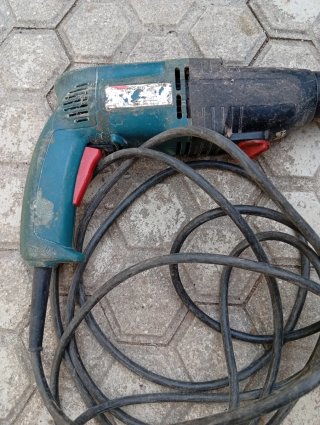 Taladro Makita HR2410, no funciona