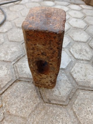 Mazo de Hierro Antiguo
