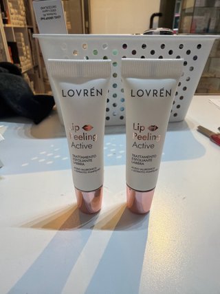 2 Tubos de Peeling de Labios Lovrén