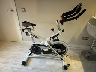Bicicleta de Spinning BH Fitness Sprint Bike Two