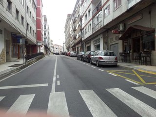 Se vende piso en el centro de Vilagarcía.