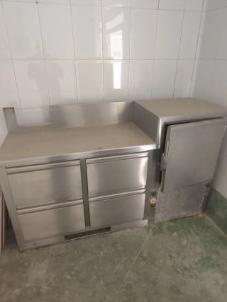 Mueble de cocina industrial de acero