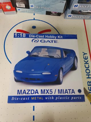Maqueta Mazda MX5 Miata Gate 1:18