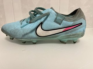 Zapatillas de fútbol Nike Tacos