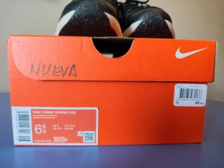 Zapatillas Nike Cosmic runner Negras Talla 39