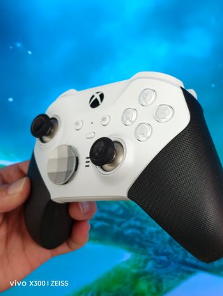 Xbox Elite Series 2 Core + Pack Completo