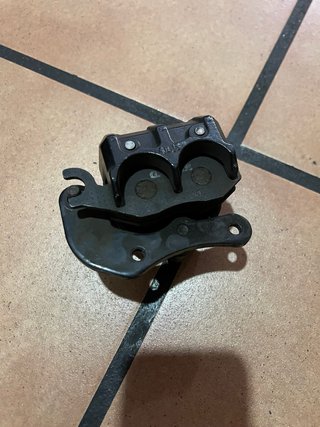 Pinza de Freno Trasera Silence S01