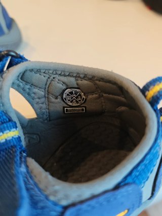 Sandalias Keen para niño número 32/33