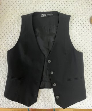 Chaleco Negro Zara