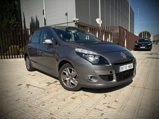 Renault Scenic 2011